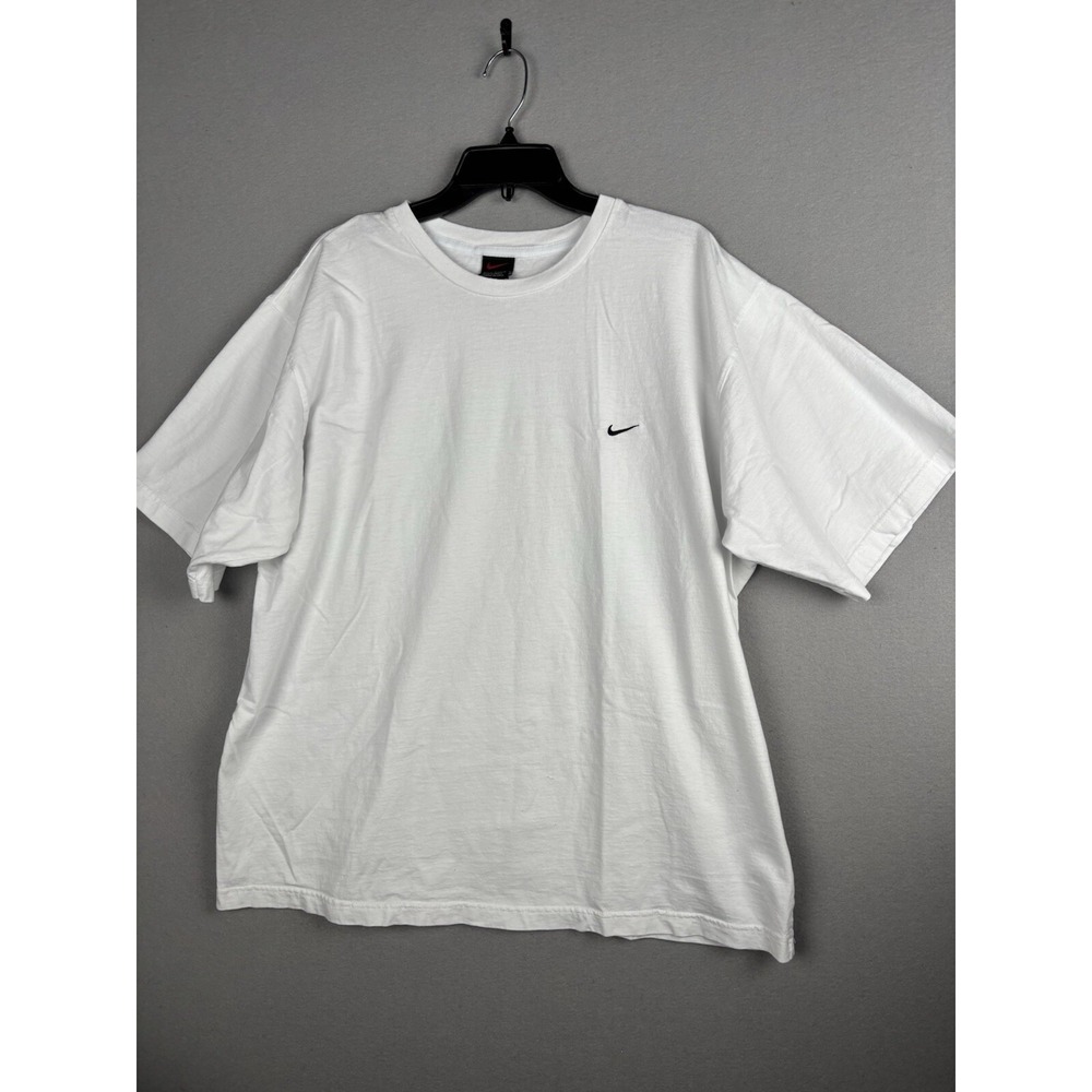 Vintage Nike Tee XL White Y2K 90s Shirt Regular Fit Made In Greece 3878